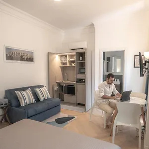 suite-raggio-di-sole-023091-loc-04058.hotelinveneto.com/